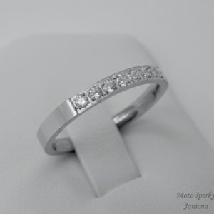 Dámský prsten se zirkony s kamínky chirurgická ocel dámské šperky ocelové
