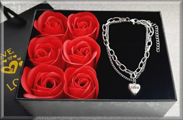 Valentýnská sada náramek dámský s gravírováním textem na přání ocel srdce s mýdlovými růžemi dárkové balení valentýn